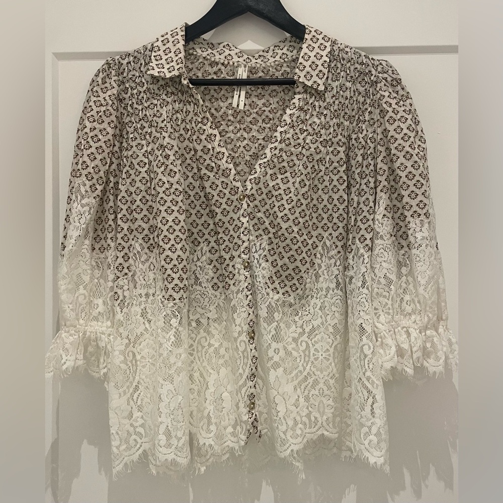 Stunning Anthropologie blouse; brunch dates await!